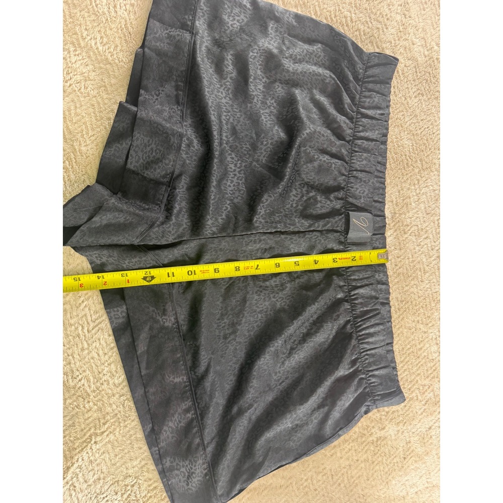 Victoria's Secret Black Leopard Satin Pajama Shorts XL NWT Animal Printā Lounge